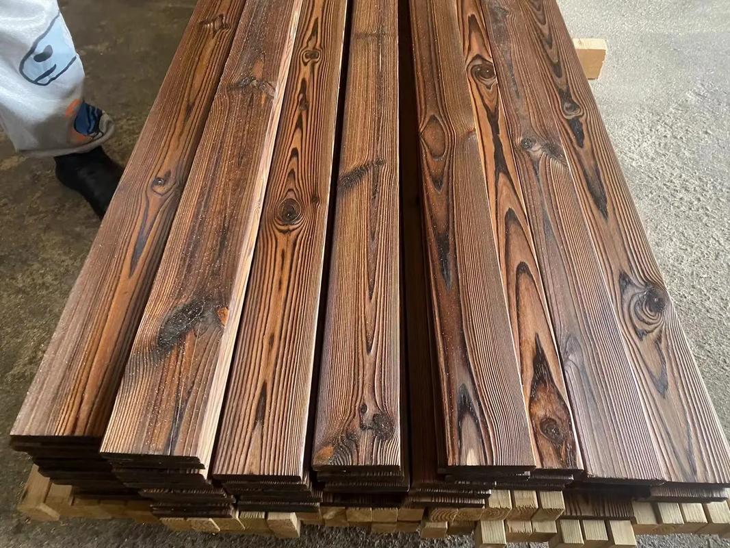 源頭工廠 #碳化木炭燒松木 #防腐木工程 #原木材料 戶